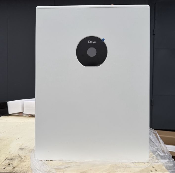 Інвертори та АКБ Deye 6-8-10-12-15-16-20-25-30-50кВт