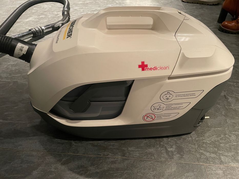 Пилосос Керхер DS6000 water filter
