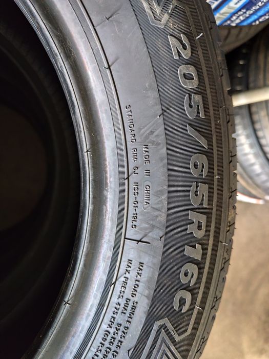 Pneus 205/65r16C Tracmax Novos