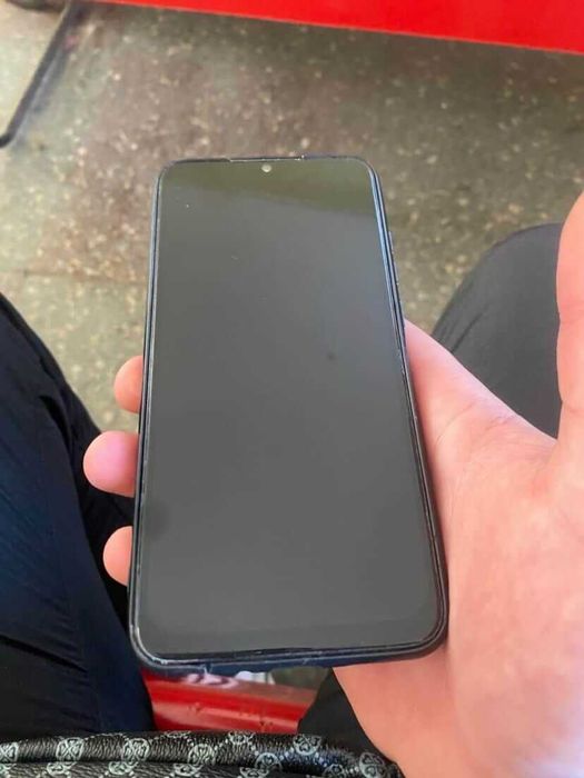 Продам телефон Redmi not 8