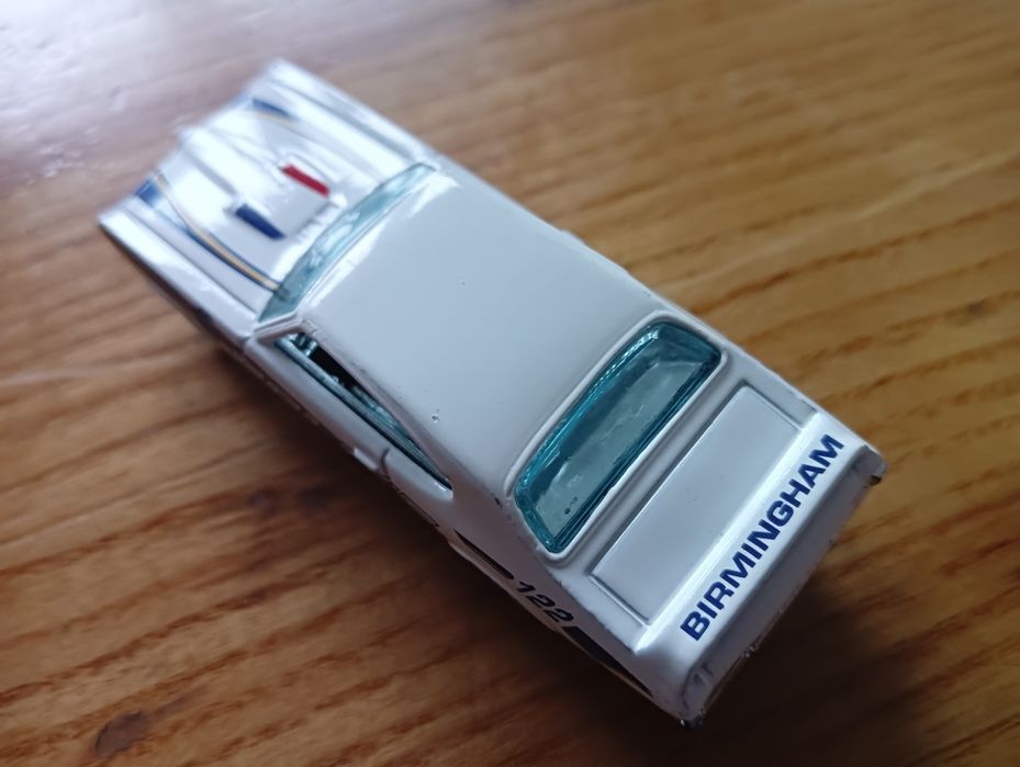 Samochody policyjne. 2 szt.