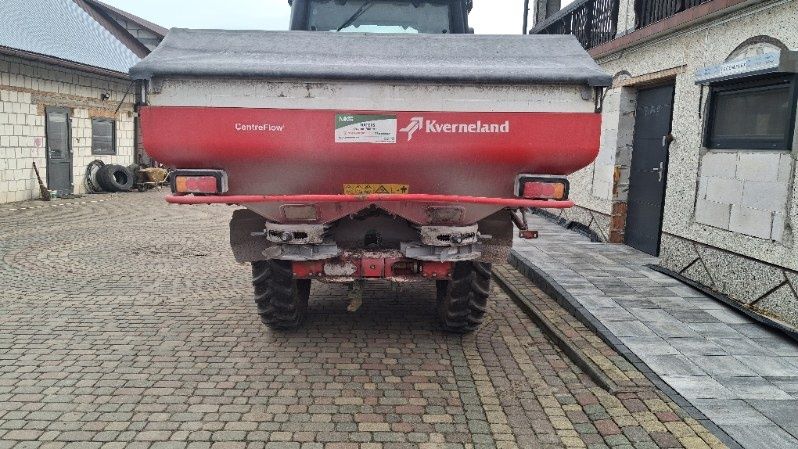 Rozsiewacz do nawozu Kverland