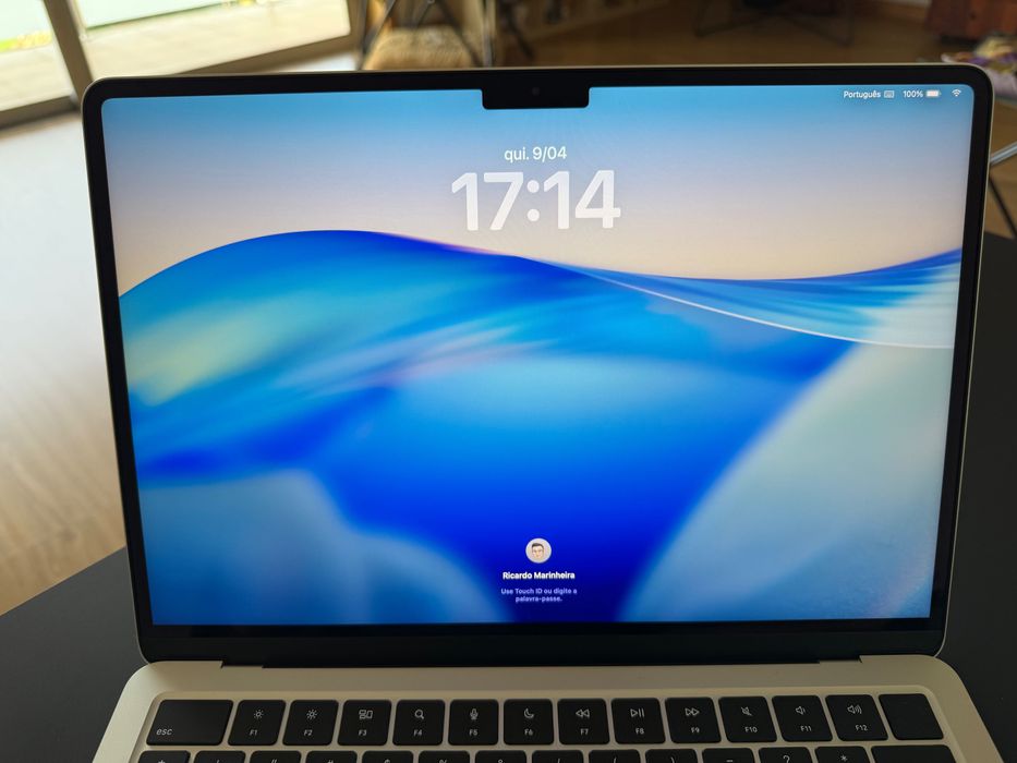 MacBook Air 13 M5 24Gb Mem. 1TB SSD, prateado