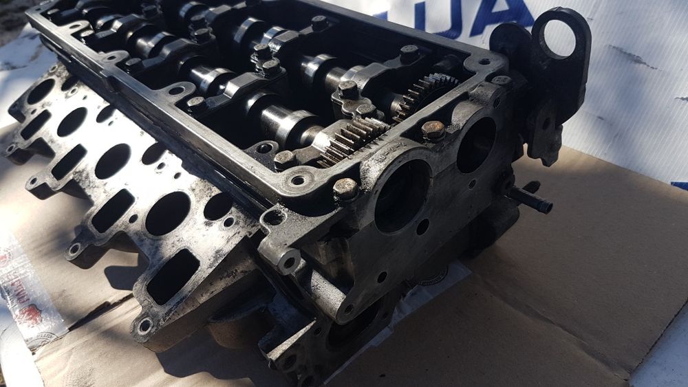 Головка блока в зборі VW T5 Biturbo 2.0 TDI T6