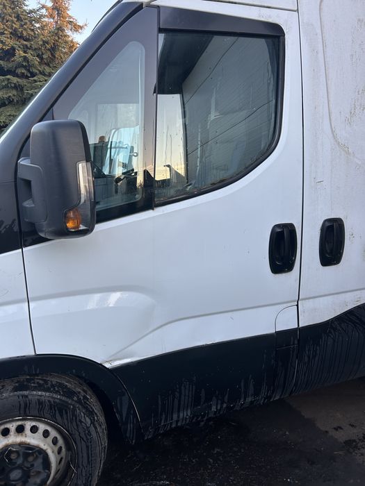 Drzwi iveco daily 2014- lewe przednie