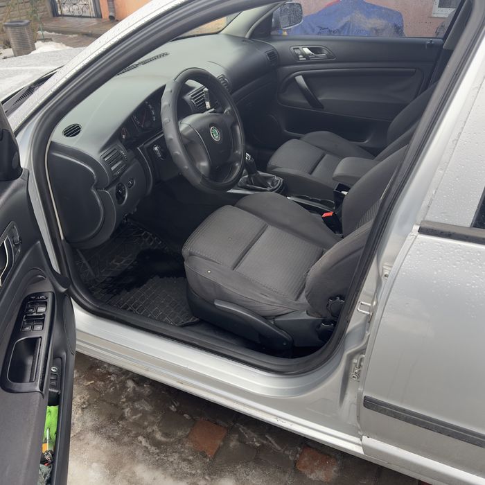 Продам Skoda Super b