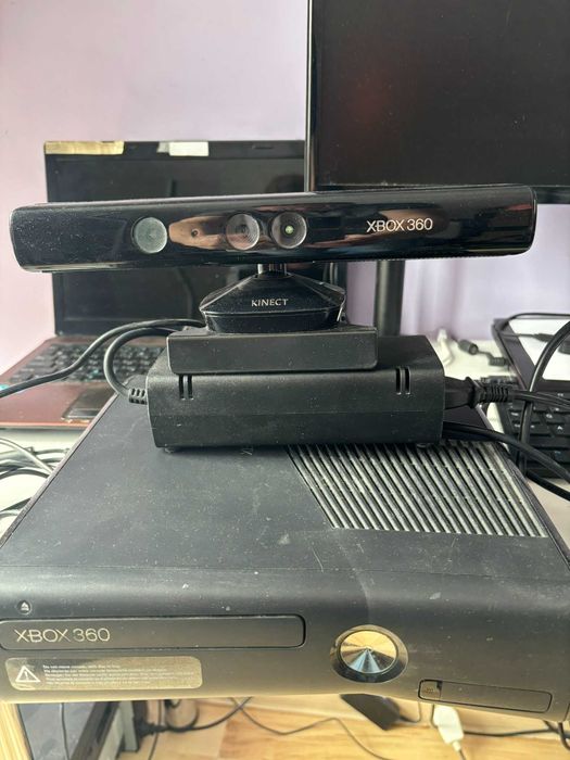 Xbox 360 plus kinect