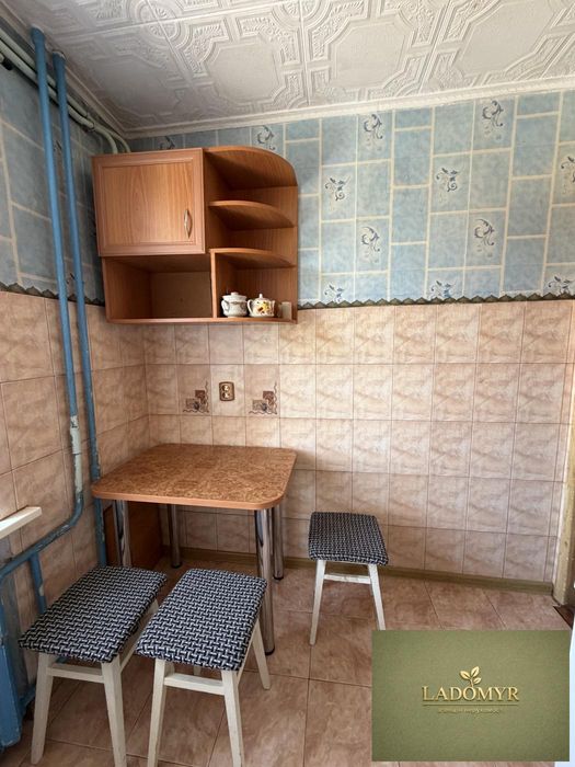 Продаж / Квартира / Шкільна, Здолбунів