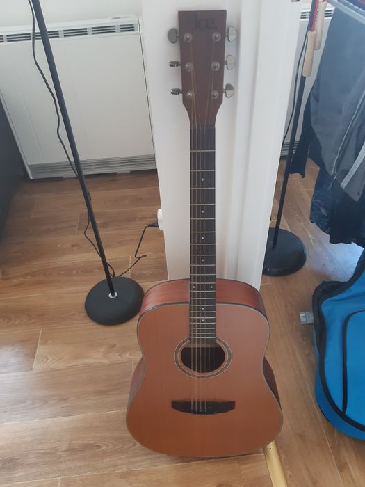 Gitara Joe z pokrowcem