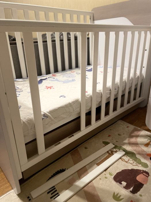 Дитяче ліжко Верес з маятником та шухлядою + ортопедичний матрац