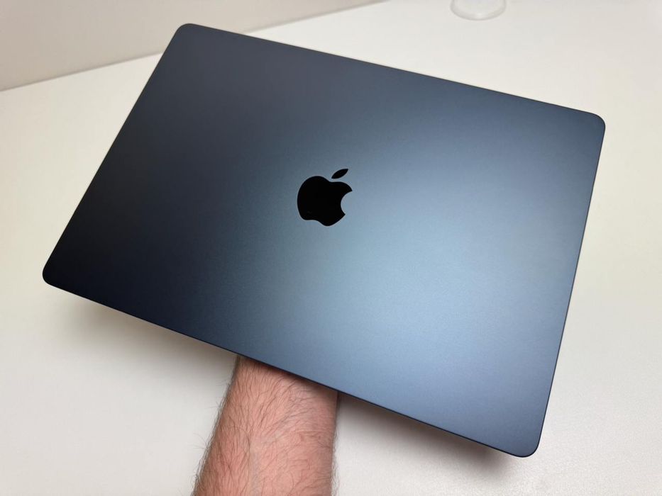 MacBook AIR 15,3" M4 16GB/512GB | 24GB/512GB ( OPEN BOX / USED )