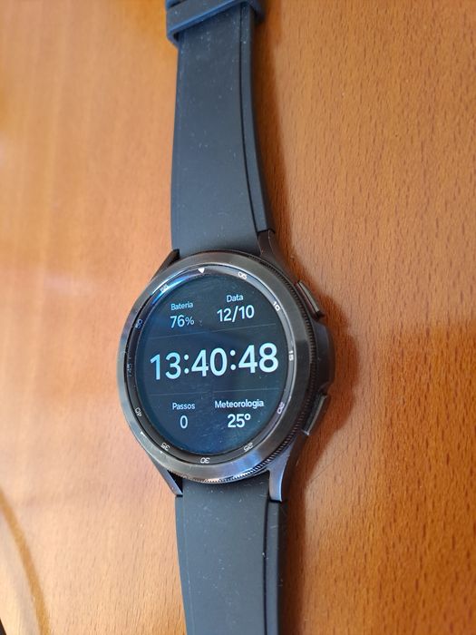 Samsung  Watch 4