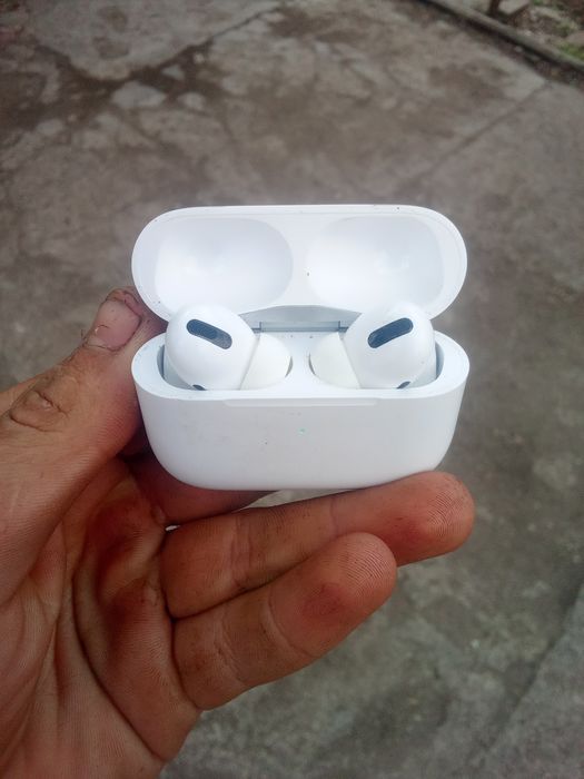 Airpods в хорошем состоянии