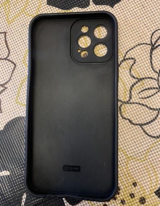 Продам чохол для iphone 12 pro max