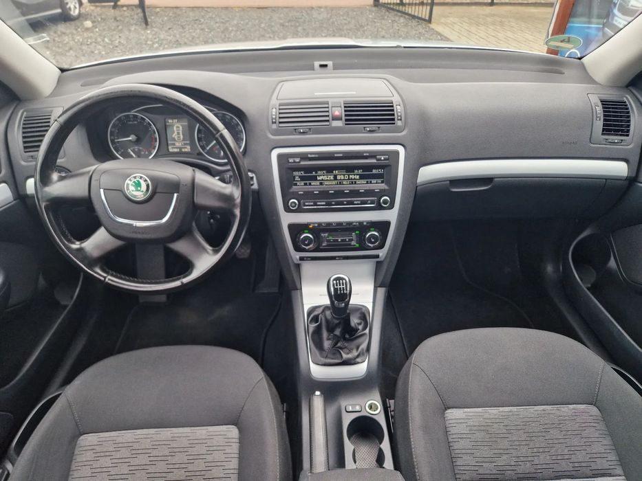 Skoda Octavia 40fotek bardzo mało eksploatowana nowy serwis