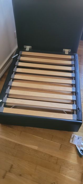 Sofá cama com chaise longue