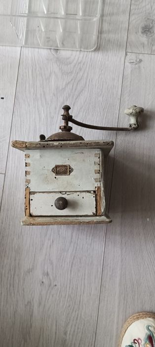 Vintage moinho de café RESERVADO