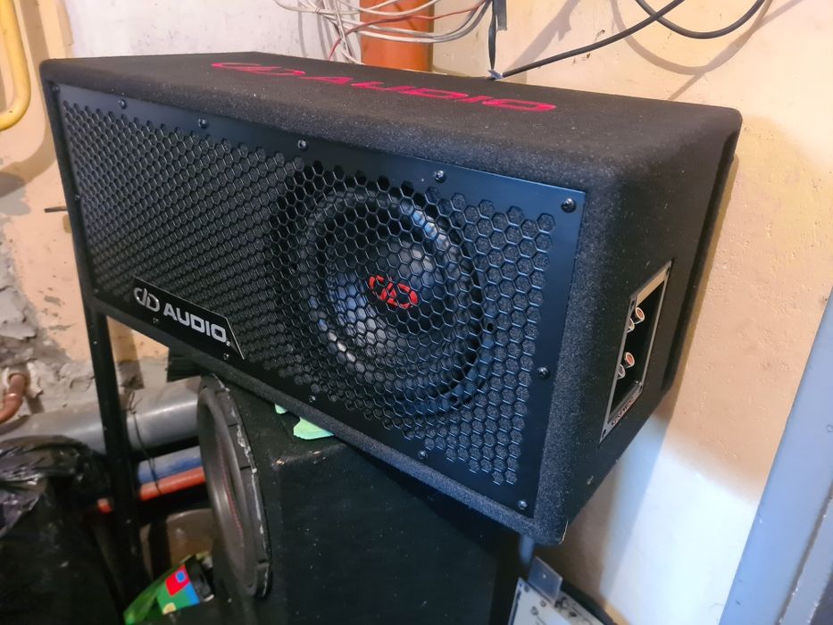 Skrzynia basowa DD Audio LM208.1