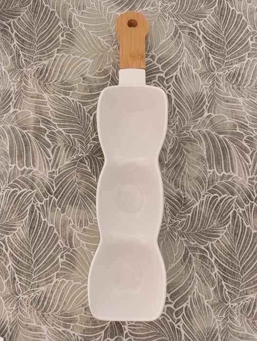Porcelana 3 divisórias entradas ou petiscos