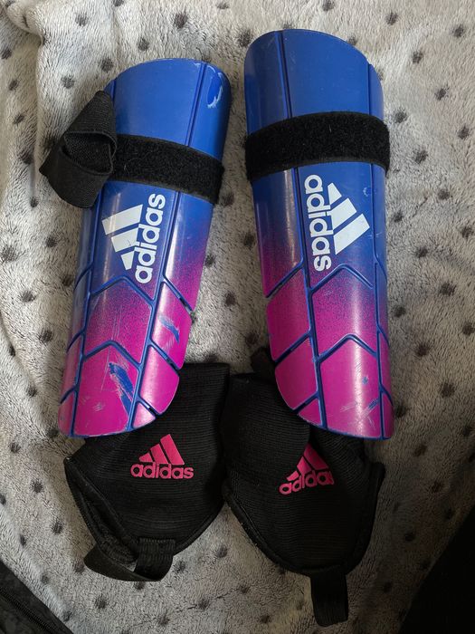 Ochraniacze piłkarskie na piszczele Adidas Ghost Reflex 160-175 cm