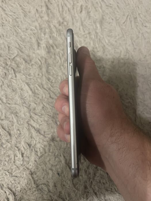 Продам iPhone 6s Plus