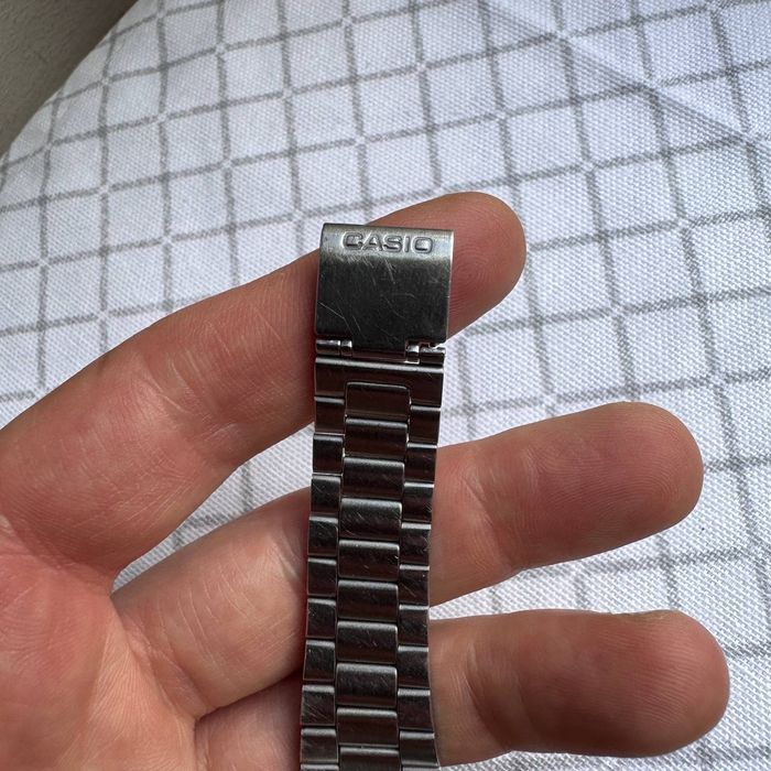 Zegarek męski Casio A168WE srebrny lata 80 te