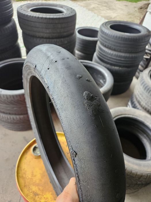 Bridgestone Racing Battlax 120/605R17 Dot 4422 Nr 1330