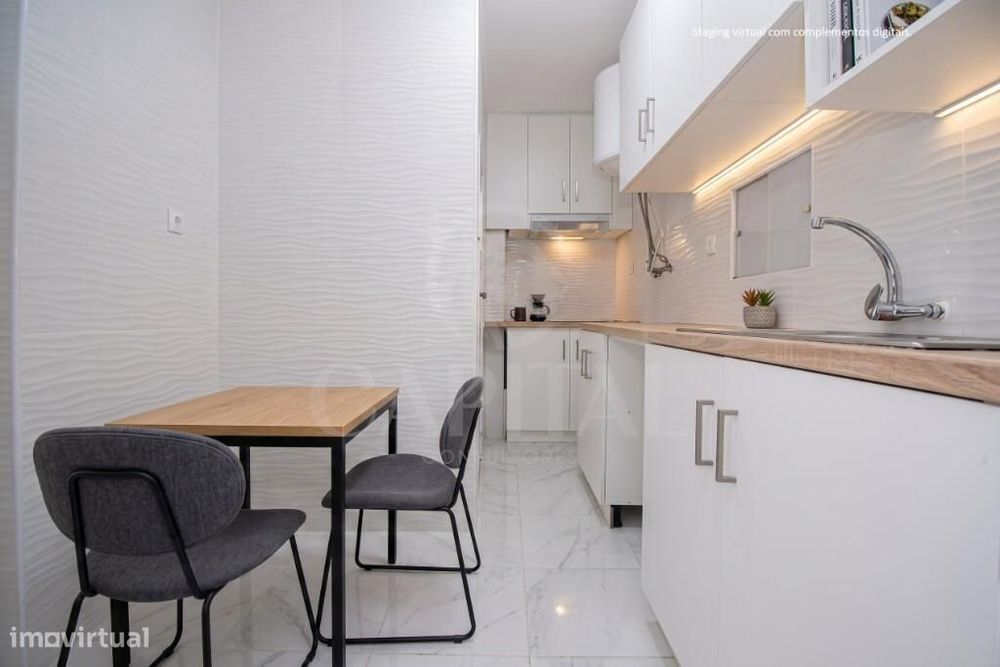 Apartamento T1 Renovado –  Alcântara