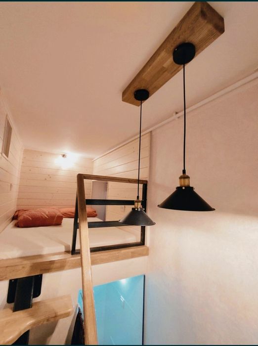 Личаківська 22 Зі світлом. Госпіталь погодинно подобово