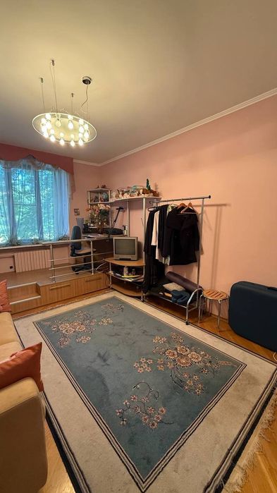 Продам 2 к. квартиру в Сталинке, Проспект Гагарина/Шевченко, парк Победы