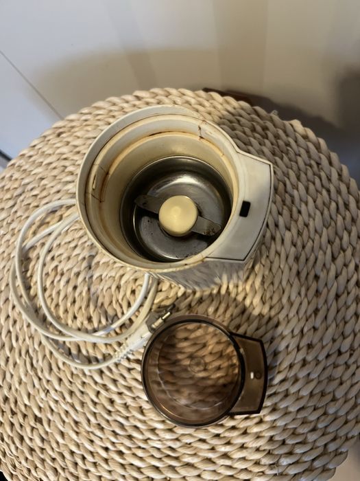 Młynek do kawy Niewiadów