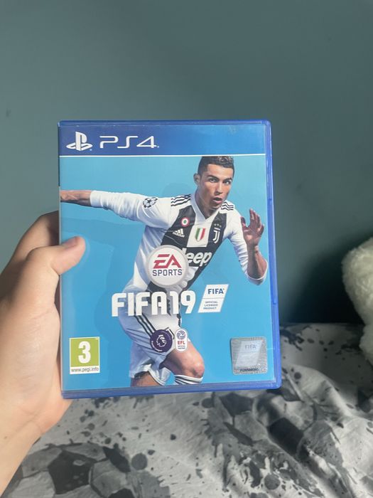 Sprzedam gry na ps4