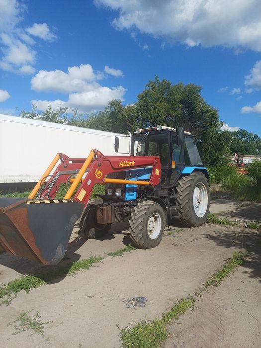 Продам трактор МТЗ 892 + фронтальний навантажувач НТШ -1600