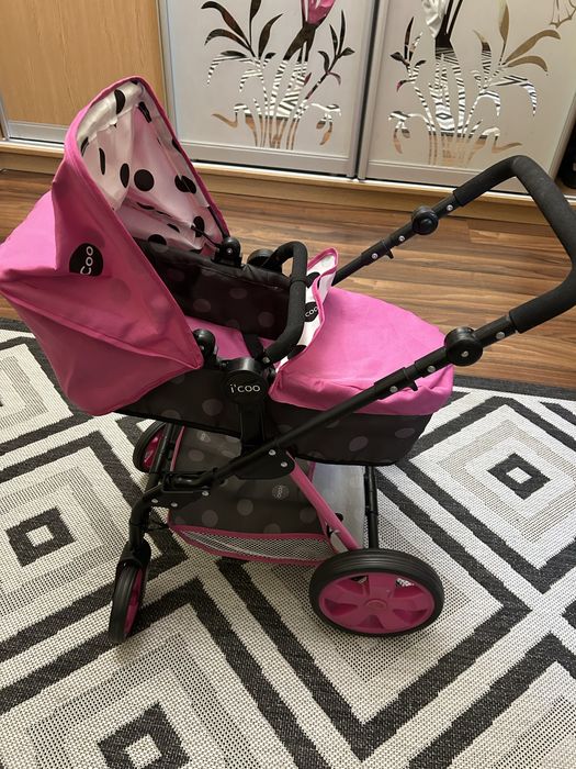 Каляска для ляльки