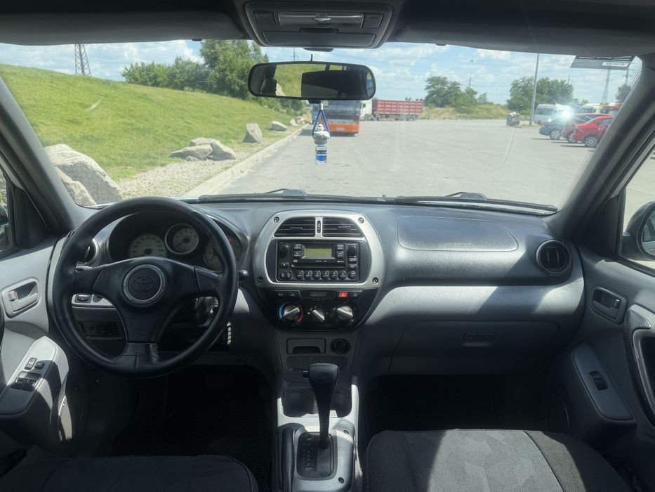 Toyota Rav 4 автомат
