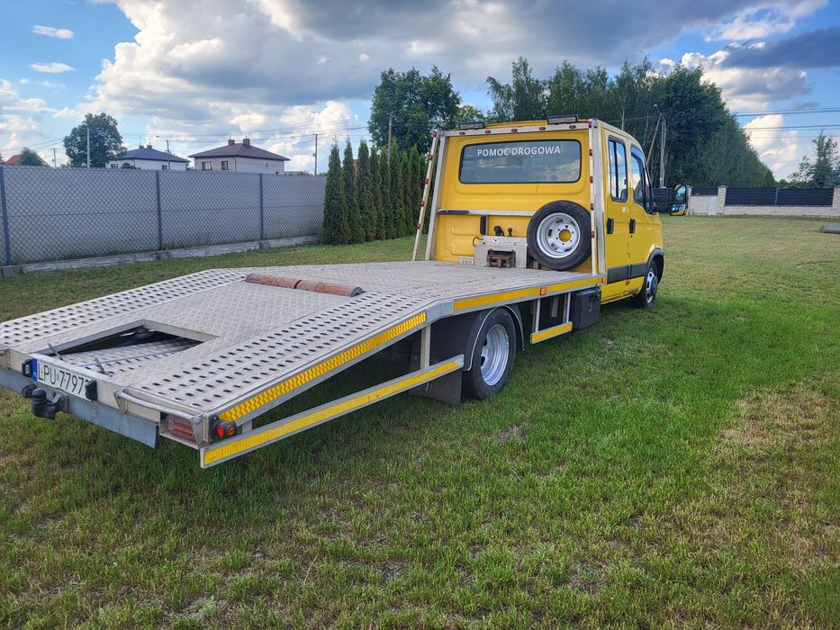 Pomoc drogowa Autolaweta Laweta Holowanie
