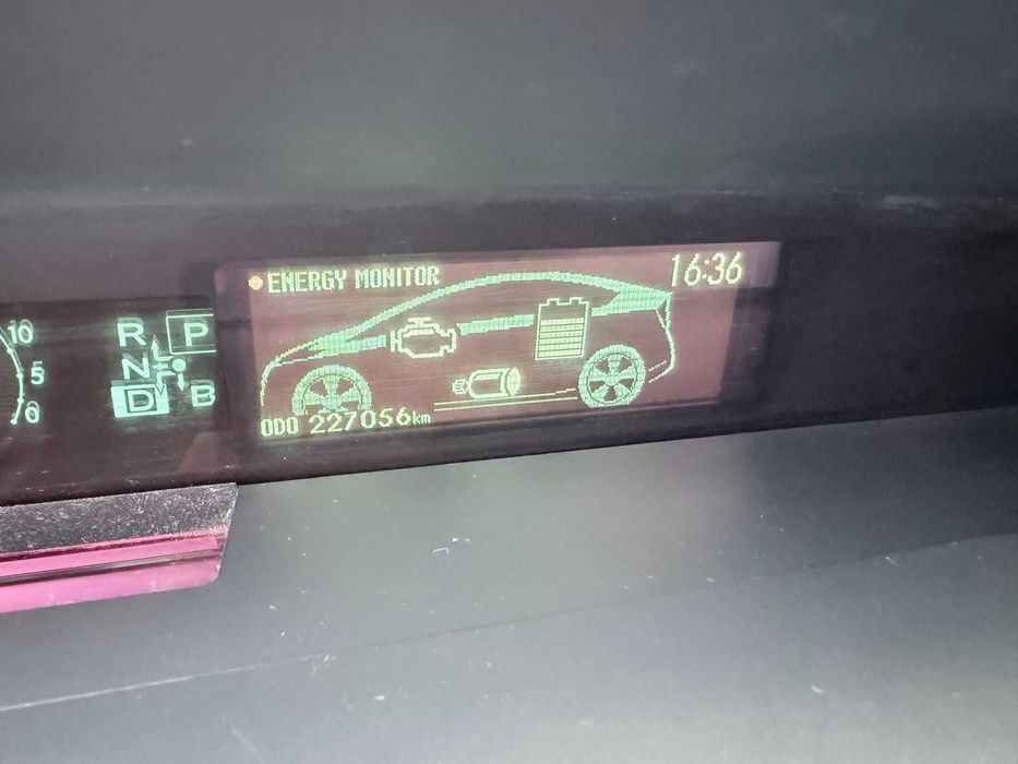 Toyota Prius Gen 3 1.8 Híbrido Automático