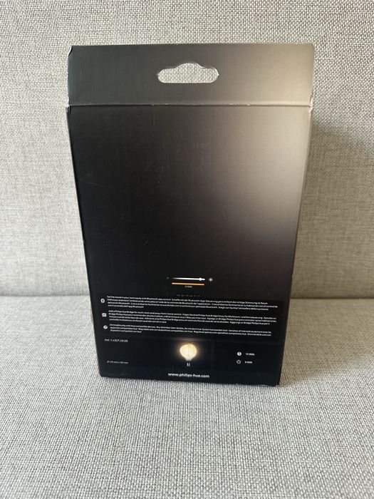 Philips hue 550 White G125 - bardzo duża żarówka e27