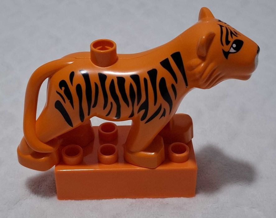Figurka dorosły tygrys, 10cm, klocki kompatybilne z Lego (Zabawka)