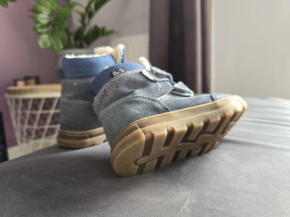 Buty dziewczęce jesienne zimowe rozmiar 27 długość wkładki 16,5cm