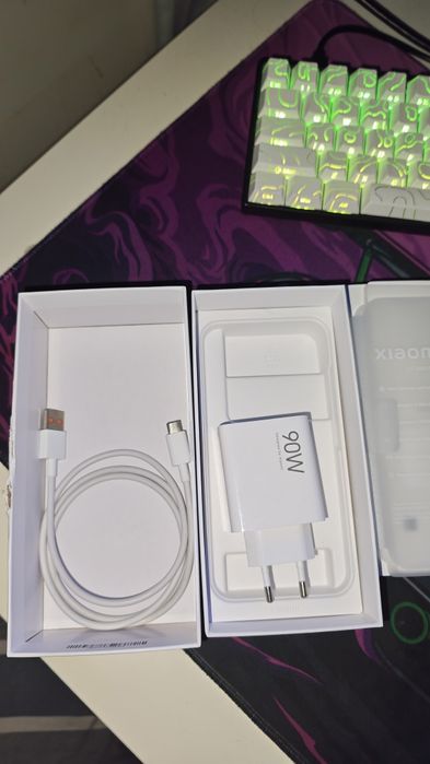 Xiaomi 17 12Gb - 528gb Preto