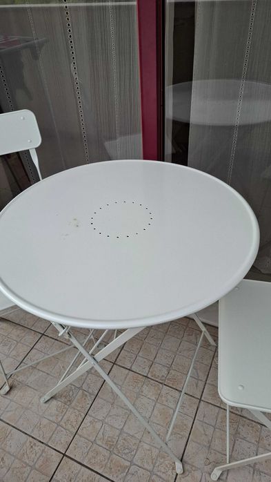 Mesa exterior + 2 cadeiras