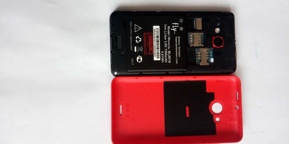 телефон на продаж