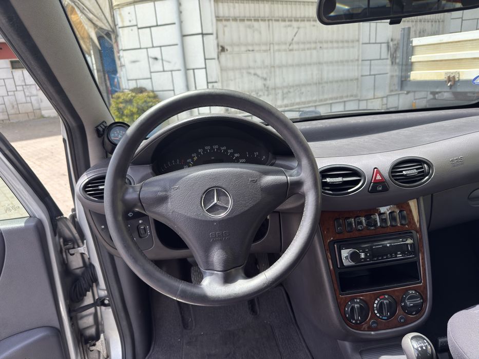 Mercedes Benz A140 Do Ano 2002 Com 190,000Km Aceito Retoma/Troca