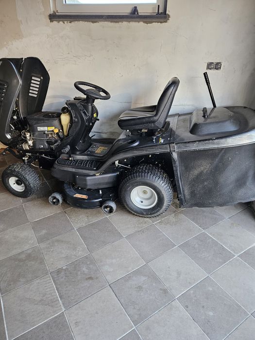 Traktorek kosiarka MTD  silnik Kawasaki  v2 24 KM  kosz hydrostat