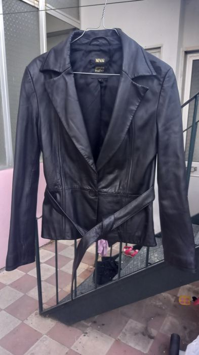 Casaco pele Mulher Mango