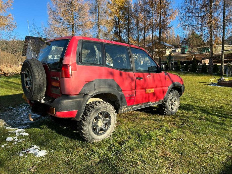 Samochód terenowy Nissan Terrano