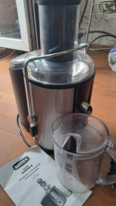 Соковыжималка Rotex