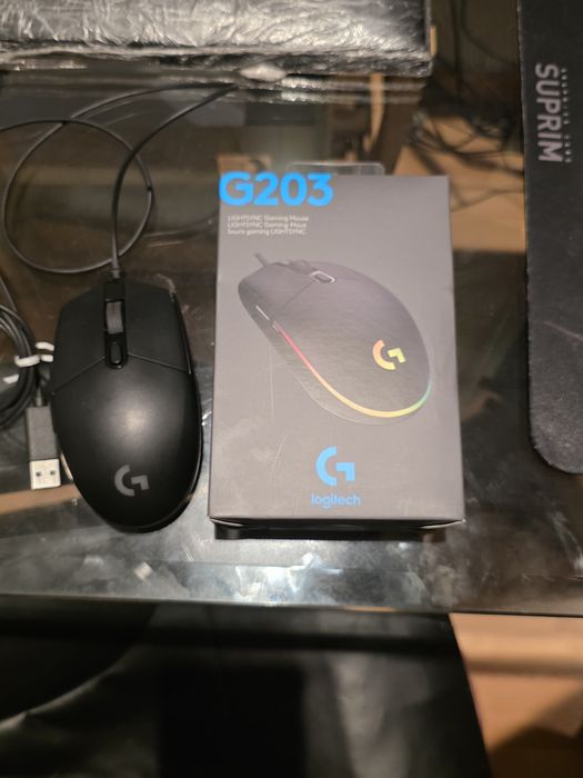 Rato logitech g203