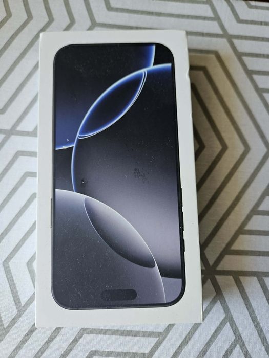 Pudełko iphone 16 pro max